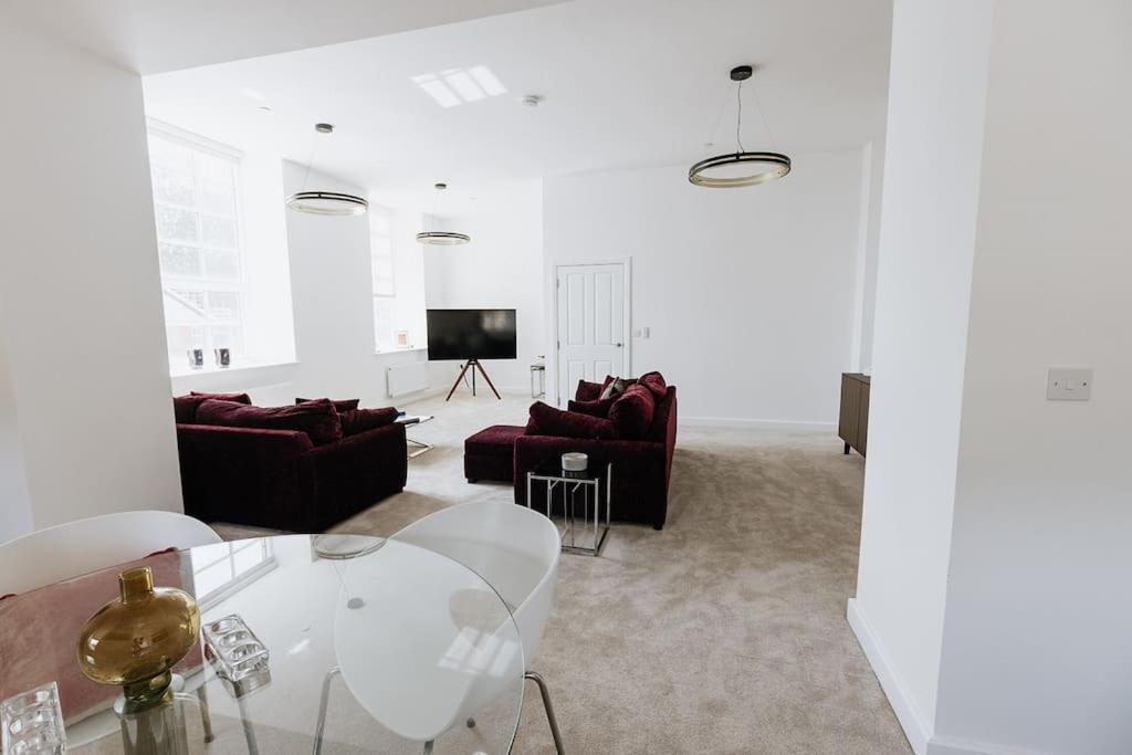 Bobbin Row - Grade 2 Listed Property With A Beautiful Design With Access To Leeds Leeds  Exterior foto