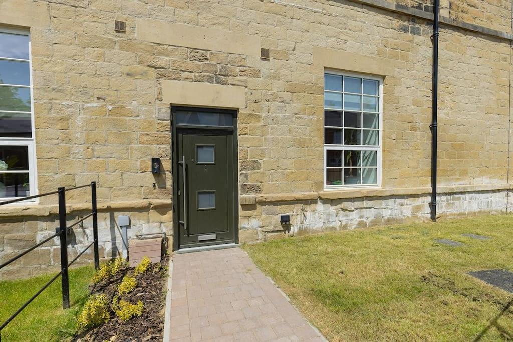 Bobbin Row - Grade 2 Listed Property With A Beautiful Design With Access To Leeds Leeds  Exterior foto