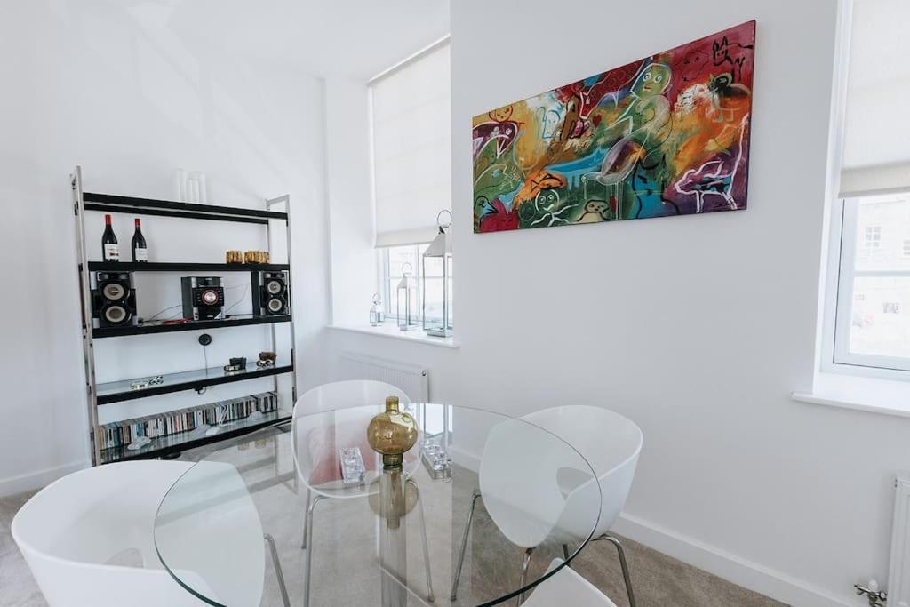 Bobbin Row - Grade 2 Listed Property With A Beautiful Design With Access To Leeds Leeds  Exterior foto
